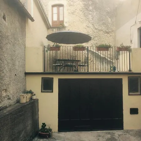 Bed & Breakfast Ka Suporti Civita