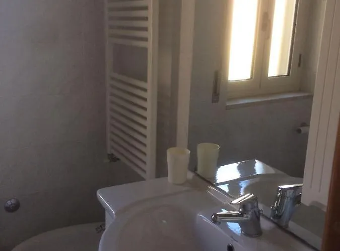 לינה וארוחת בוקר Ka Suporti