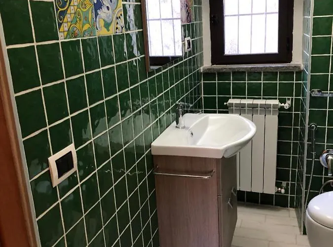 Ka Suporti 3* צ'יוויטה